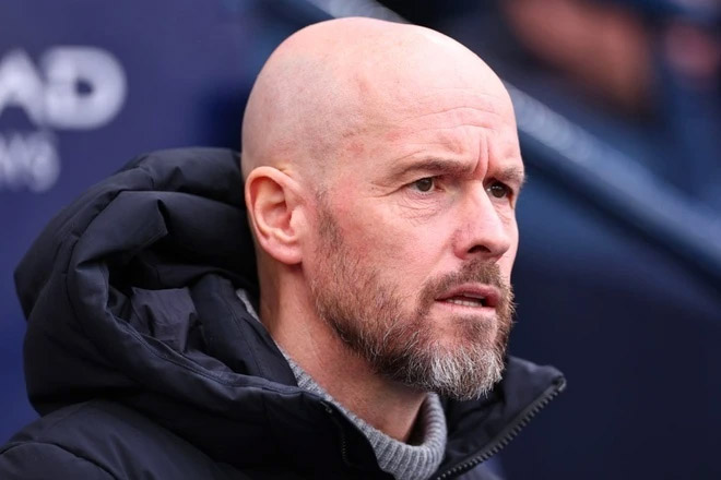Ten Hag quyết không từ chức