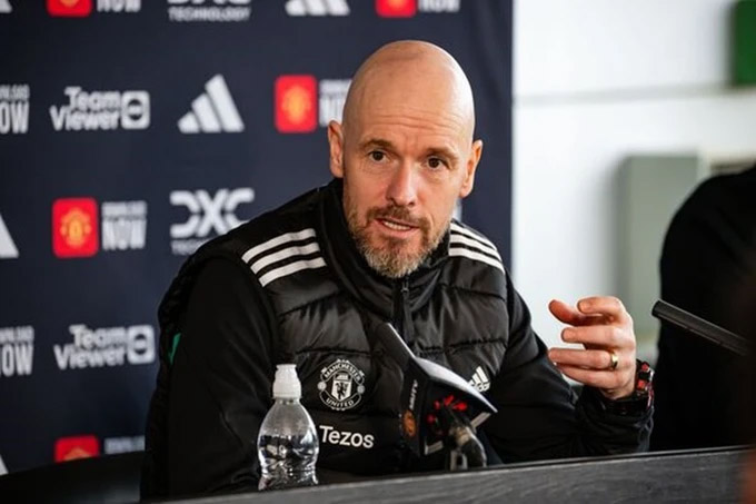 Ten Hag chấp nhận từ bỏ Siêu cúp Anh?