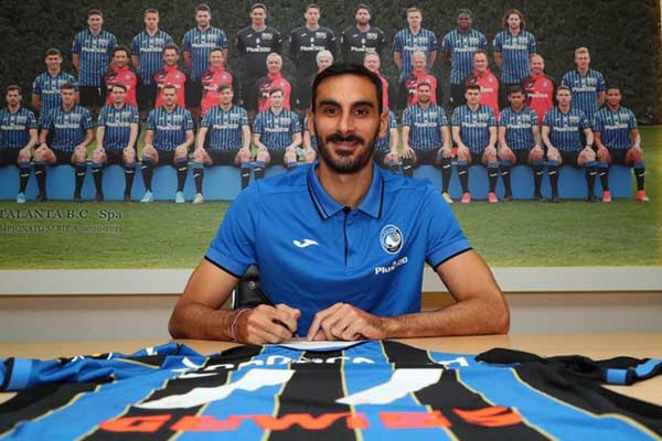 Chelsea để hậu vệ trở lại Serie A